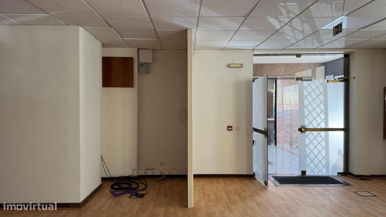 Escritório Arrendamento | Arroios | Junto ao metro | Av Almirante Reis - Grande imagem: 5/10