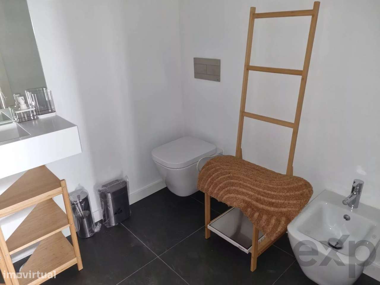 Apartamento de Luxo T0 no Citi Flat com varanda - Grande imagem: 5/16