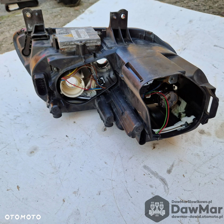 VW Touran XENON lampa lewa przód oryginalna EU 0 301 205 271 EU - 7