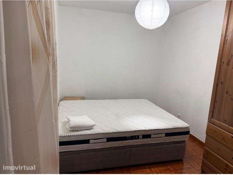 Aluga-se T2 Massamá - Grande imagem: 5/6