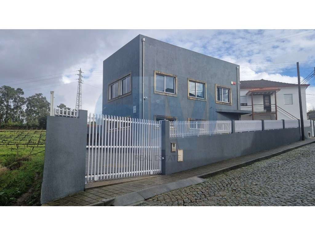 Oficina com 484 m² para Arrendamento - Gondomar (São Cosme) - Grande imagem: 3/26