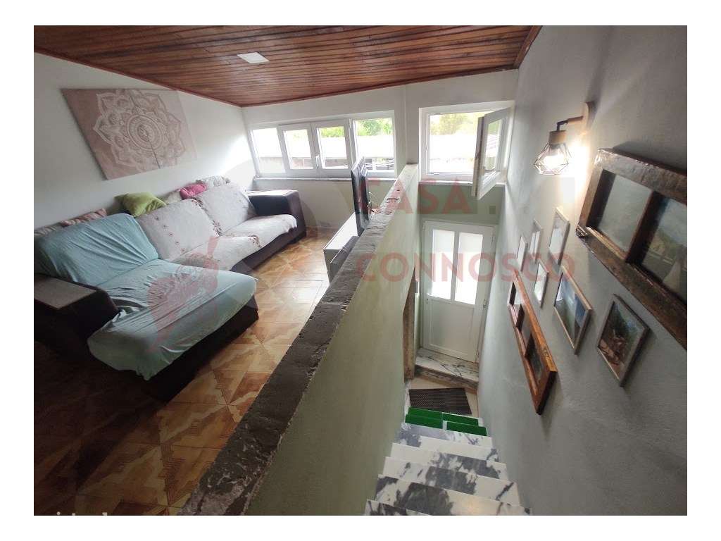 Moradia T2+1 em Zona tranquila.-19