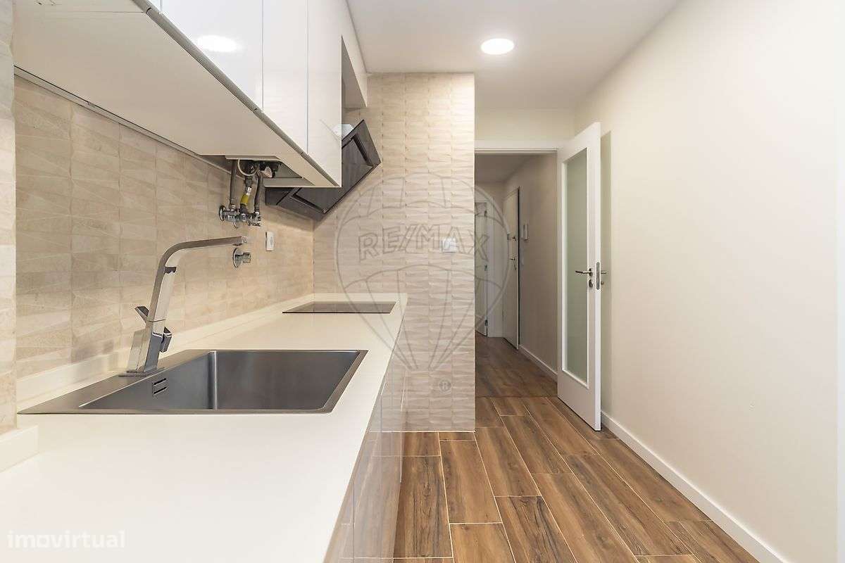 Apartamento T3 no Montijo, com parqueamento e arrecadação-45