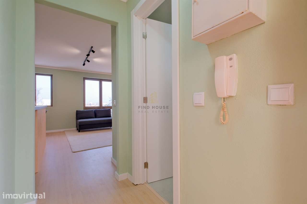 Apartamento T2 totalmente remodelado, em condomínio privado, em Vilamo-6