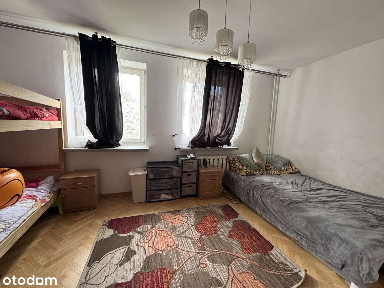 Stare Włochy, 2 pokoje, oddzielna kuchnia, duży balkon-1