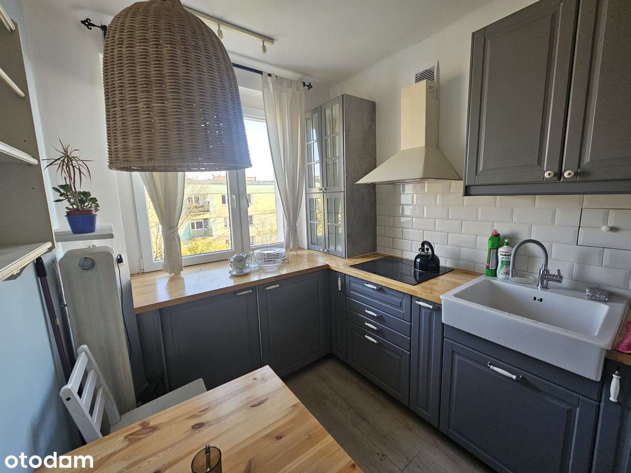 M3 ok. Szpitala Kopernika ul. Padarewskiego-12