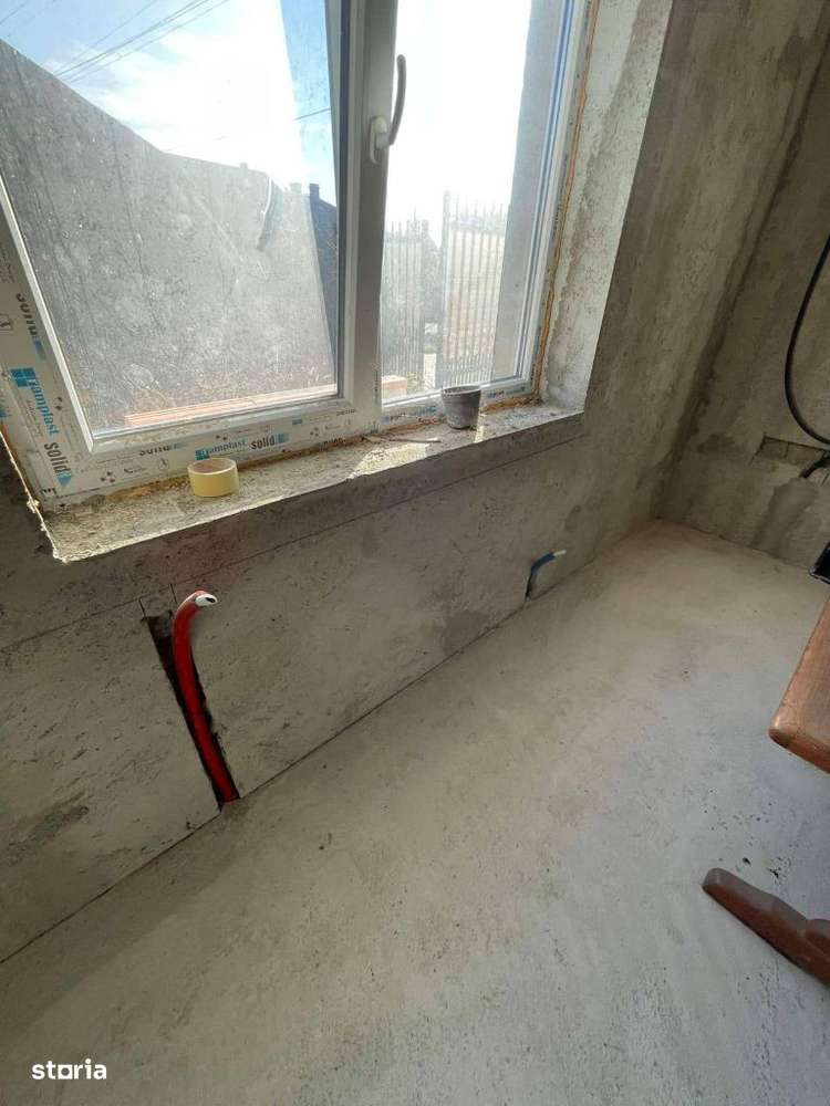 De vanzare casa , teren 1800mp , 80000 euro - Imagine principală: 5/8