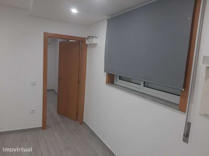 Casa para alugar - Grande imagem: 4/8