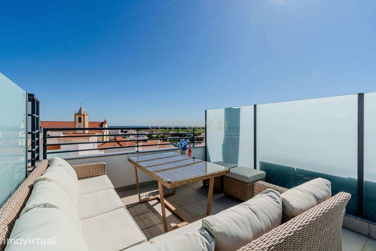 Apartamento T3 de alta qualidade, c/ garagem e piscina - Grande imagem: 5/55