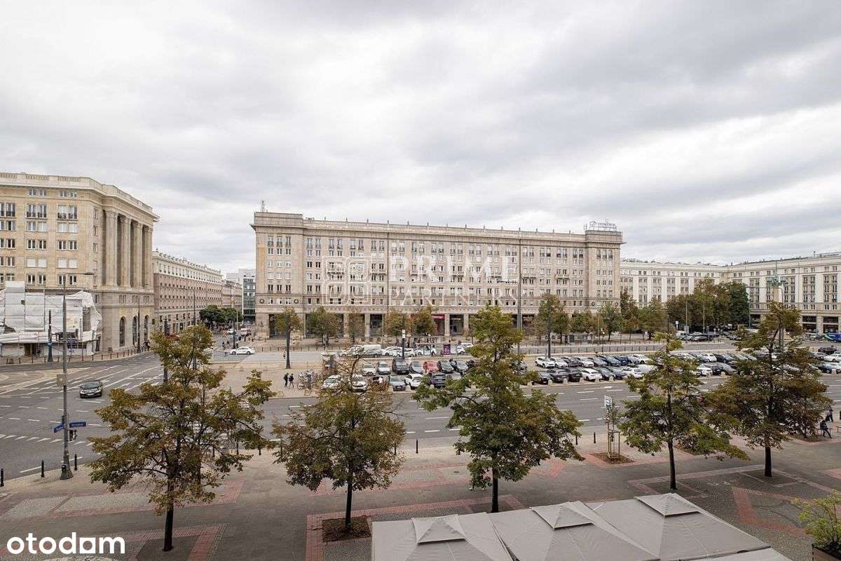 Mieszkanie z potencjałem w samym Centrum-16