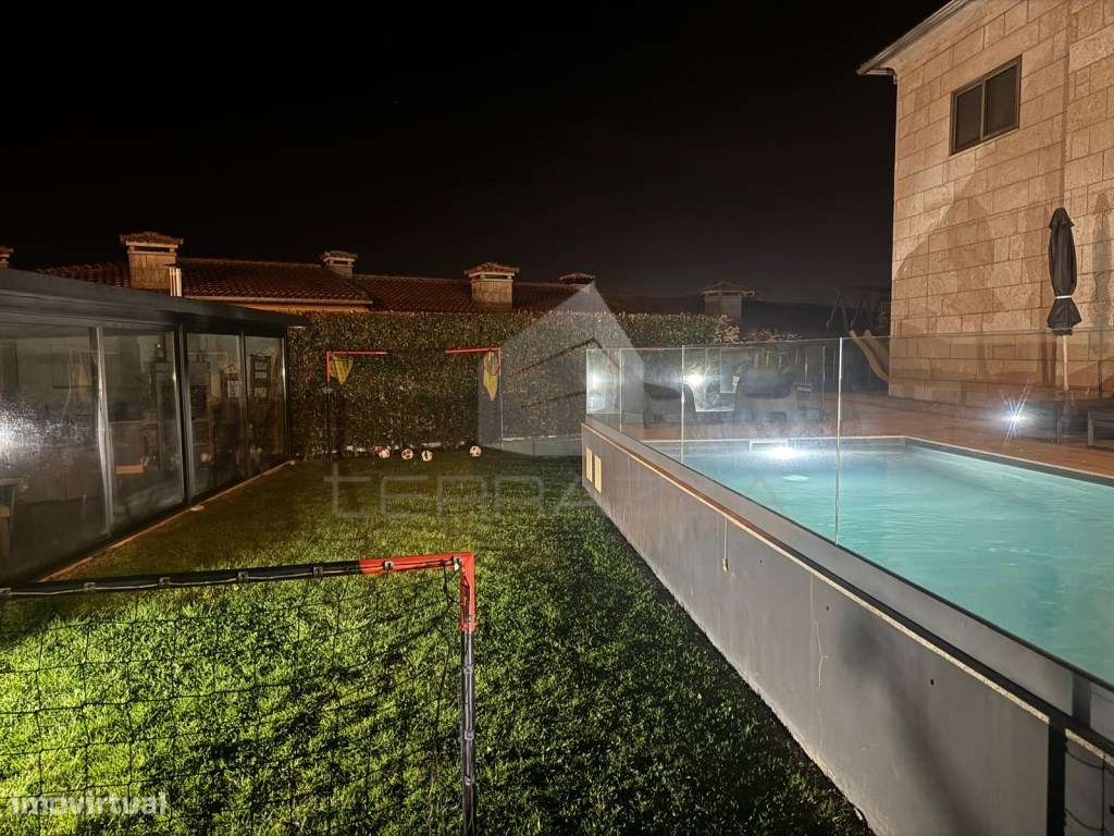 MORADIA V4 COM PISCINA - VILA NOVA DE FAMALICÃO-32