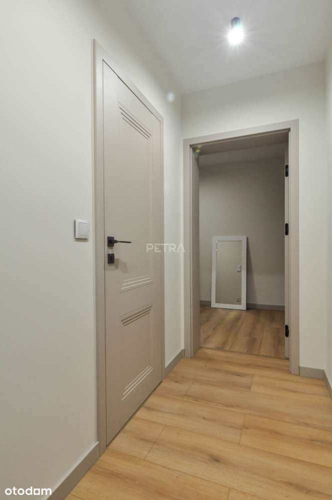 Po remoncie  2-3 pokojowe  przy Wum-8