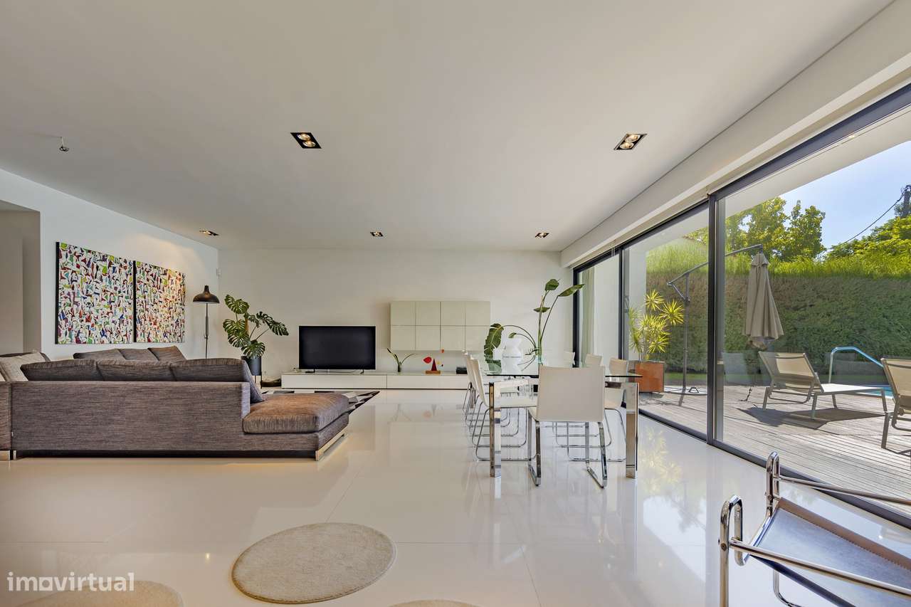 Moradia isolada T6 lote de 1002m2 piscina Sesimbra-22