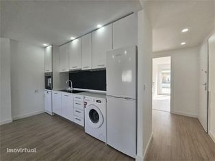 Apartamento T3 em Odivelas Totalmente Remodelado -