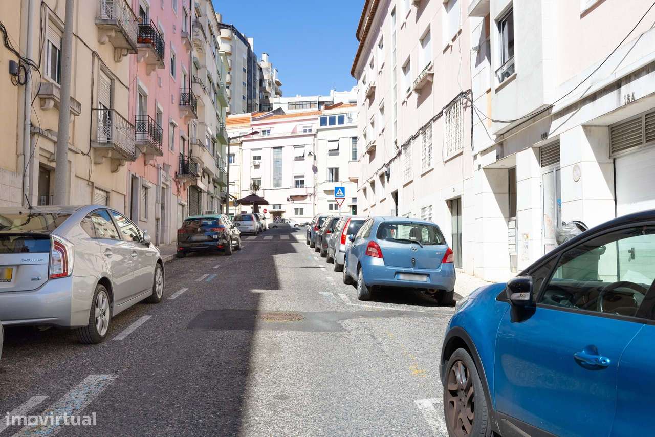 Loja no Bairro dos Atores | Areeiro, Lisboa-15