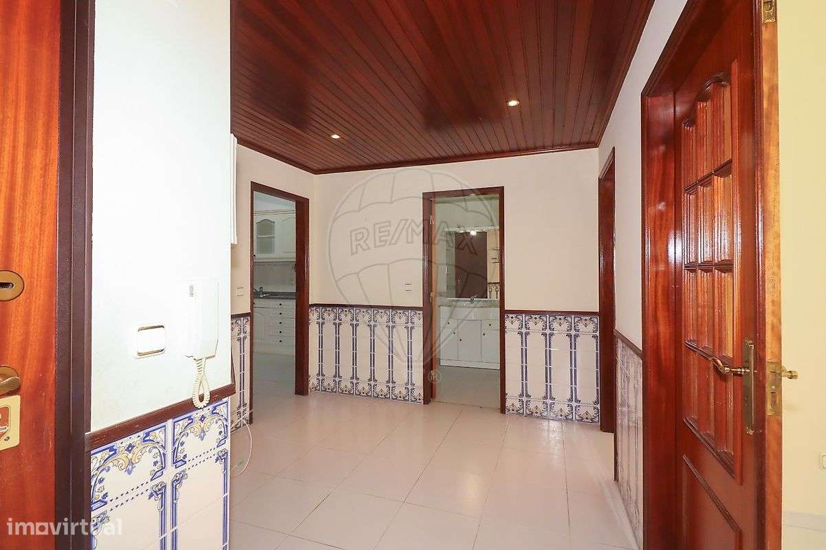 Apartamento T1 para venda - Grande imagem: 2/13