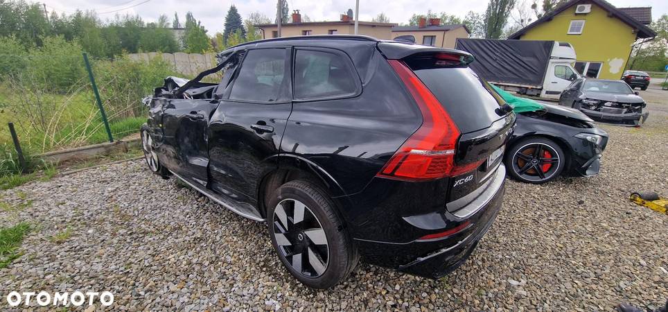 Volvo XC 60 T6 Plug-In Hybrid AWD R-Design - 1