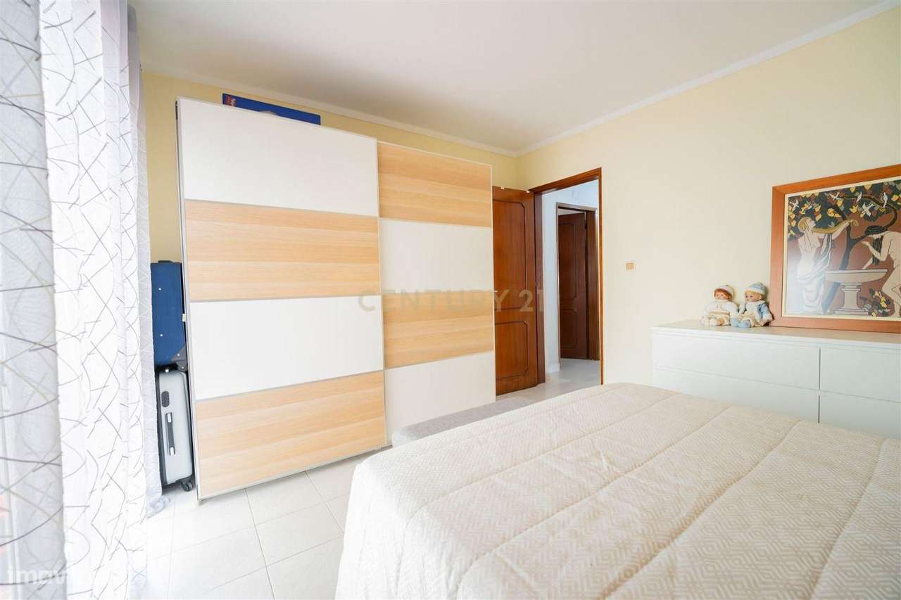 T3 com terraço no coração de Olhão - Grande imagem: 3/17