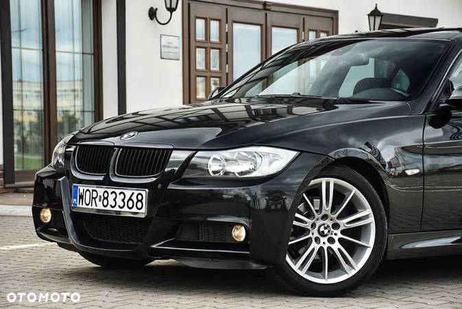 BMW Seria 3 320i - 16