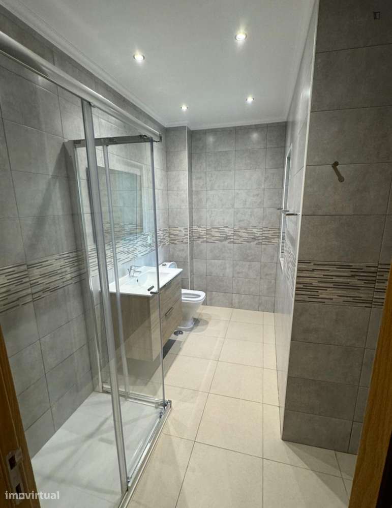 Quarto - localizado em Parque das Nações Lisbon - Grande imagem: 4/9