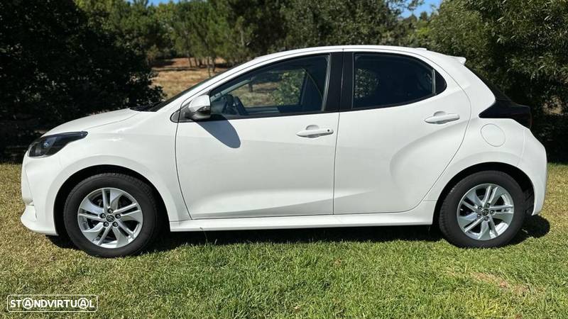 Toyota Yaris 1.0 VVT-i Comfort Plus - 4