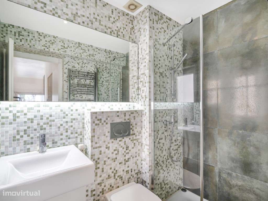 Apartamento T2 duplex junto ao Rio Tejo, em Lisboa-6