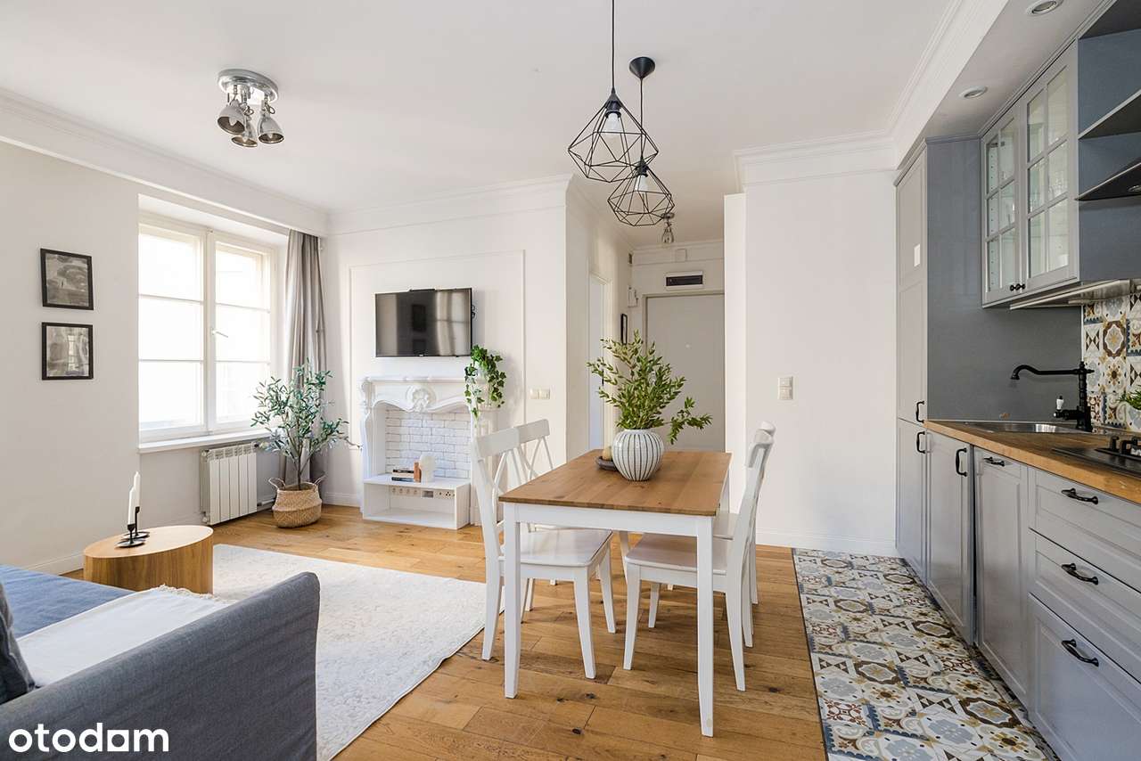 Stare Miasto, Podwale I 3-pokojowy apartament| inwestycja-3