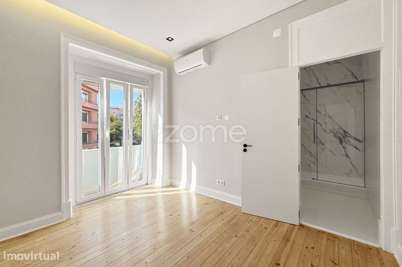 Apartamento T3 remodelado na Avenida Almirante Reis - Lisboa-20