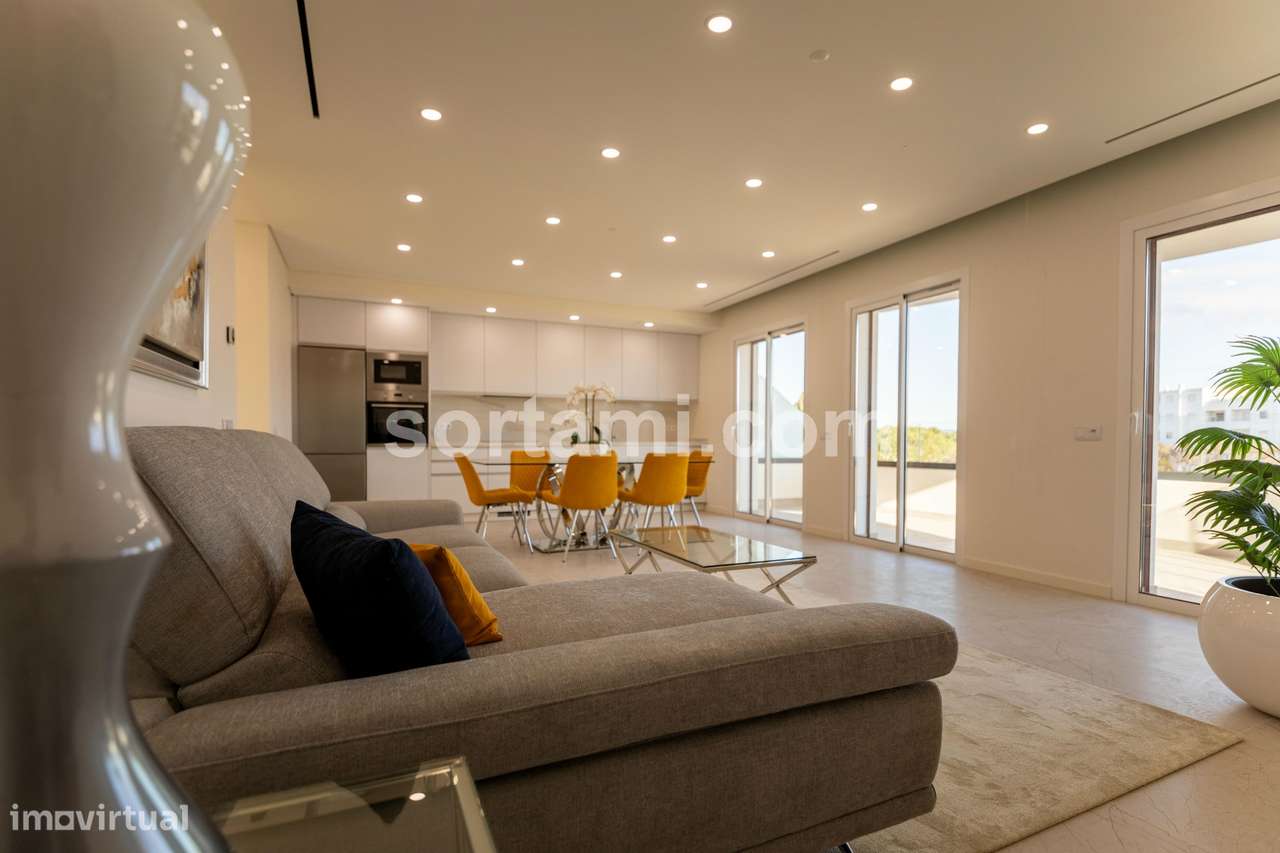 Apartamento T1 Venda em Quarteira,Loulé - Grande imagem: 4/13