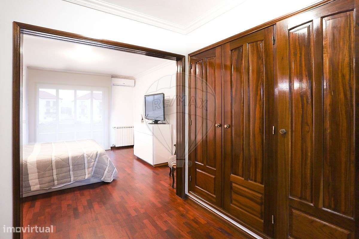 Moradia T4 para venda-39