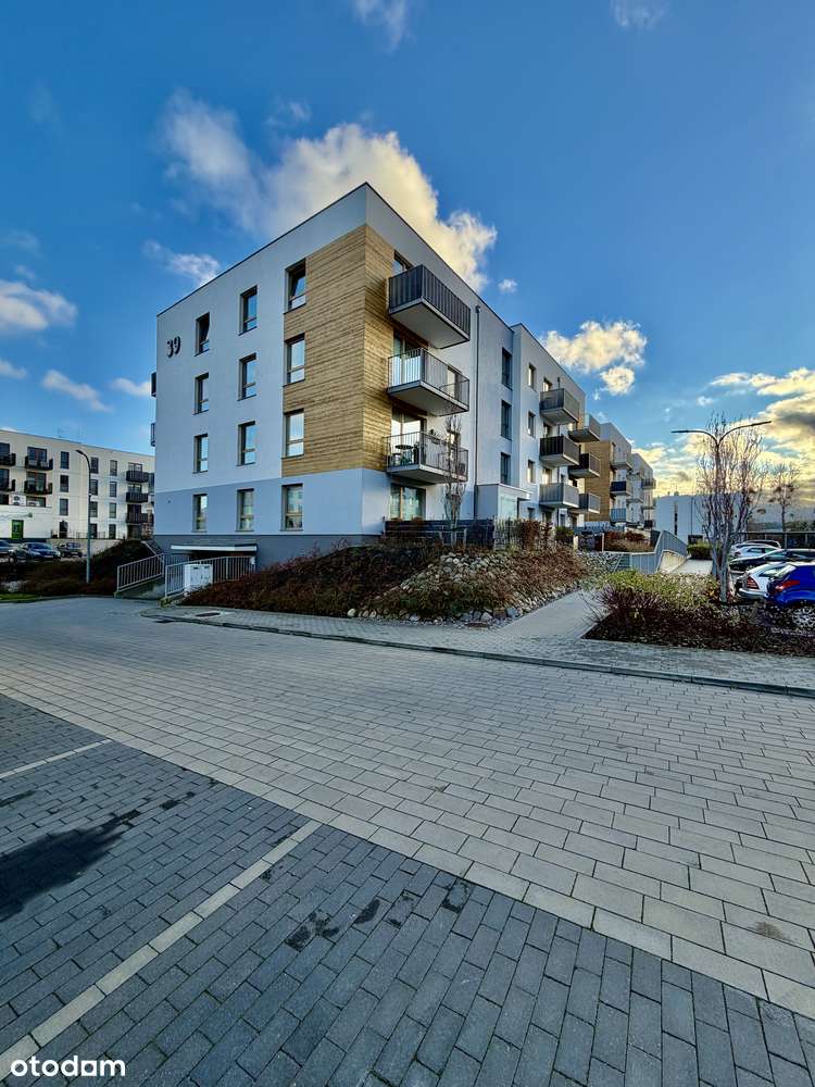 3-pokojowe mieszkanie z balkonem | Hala Garażowa | Komórka lok-0