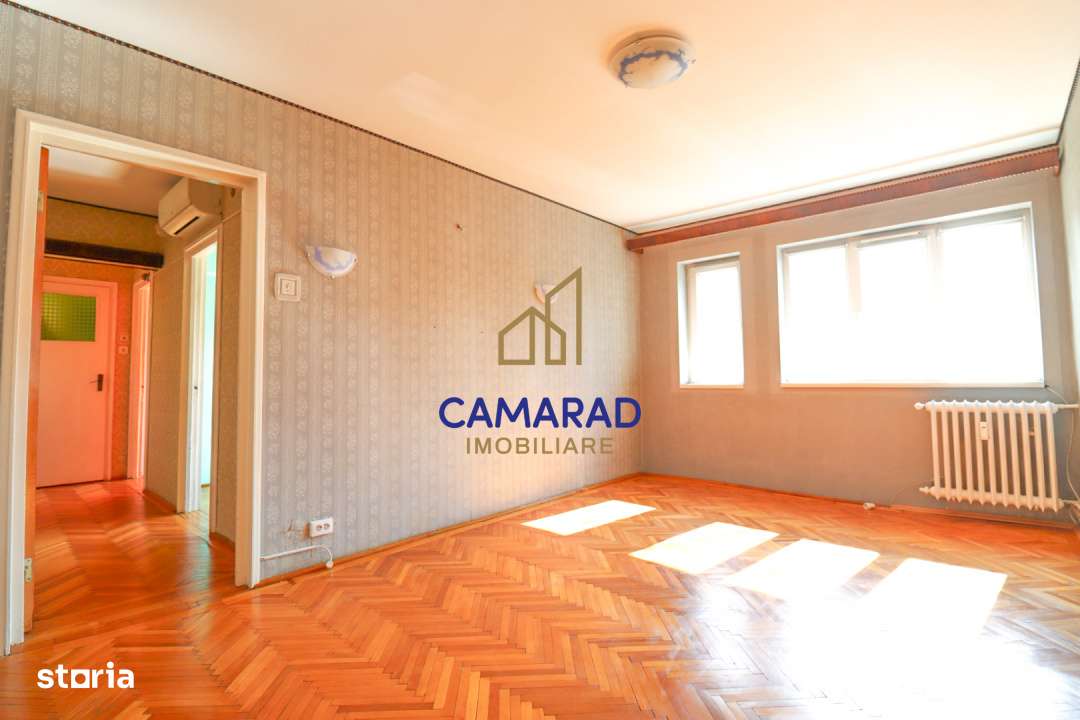 Apartament cu 3 camere de vanzare - Titan - Piata Minis
