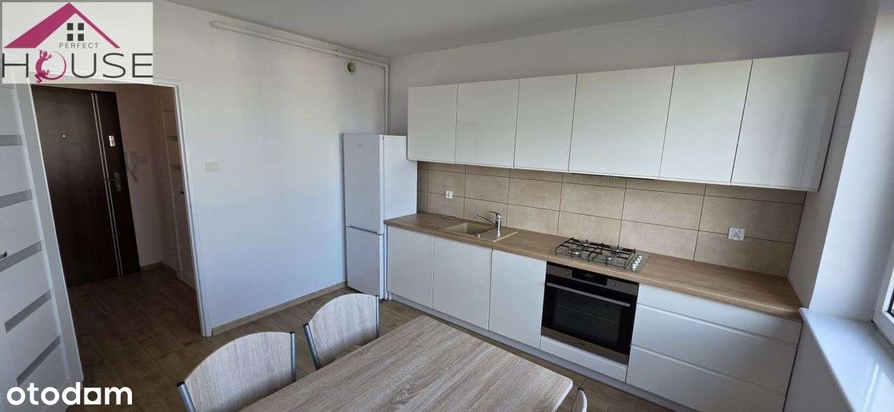 Jasna przestronna kawalerka-1