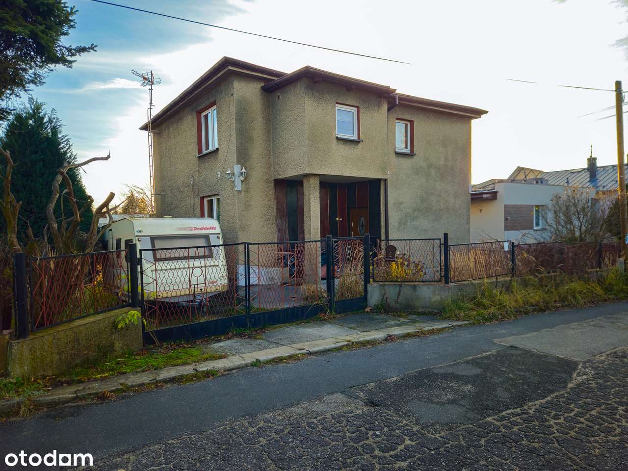 Wolnostojący dom blisko centrum Rybnika!!-1