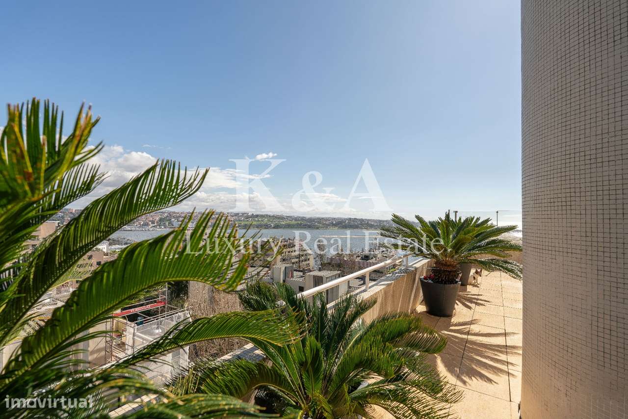 Apartamento T6 duplex com vistas panorâmicas sobre o Rio Douro e o mar-17