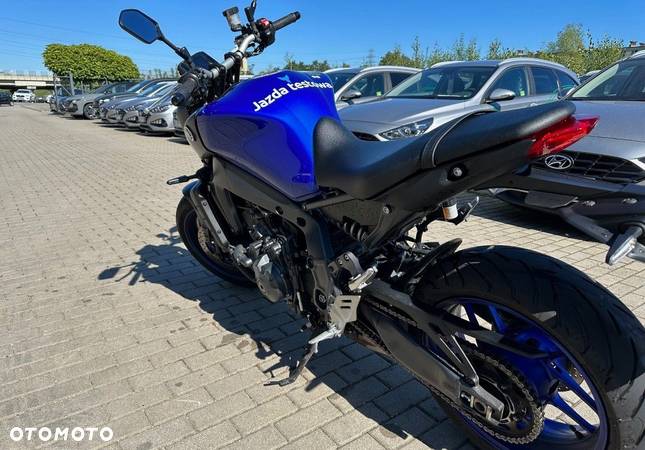 Yamaha MT - 5