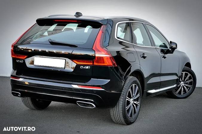 Volvo XC 60 D4 AWD Geartronic Inscription - 9