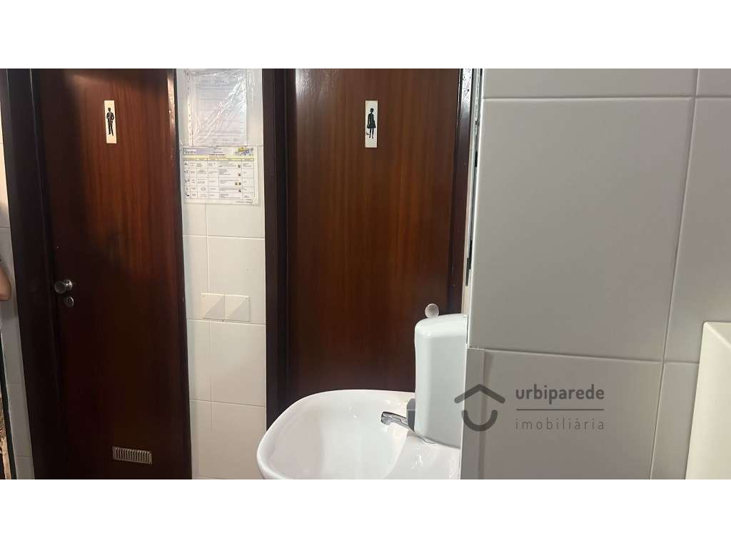 Restaurante com ótima esplanada, no centro Lisboa-26