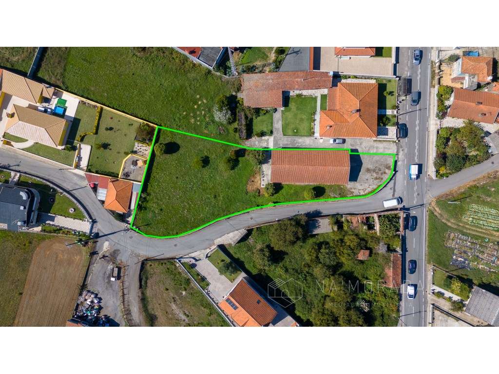 Armazém para venda na Rua de Beire, São João de Ver-14