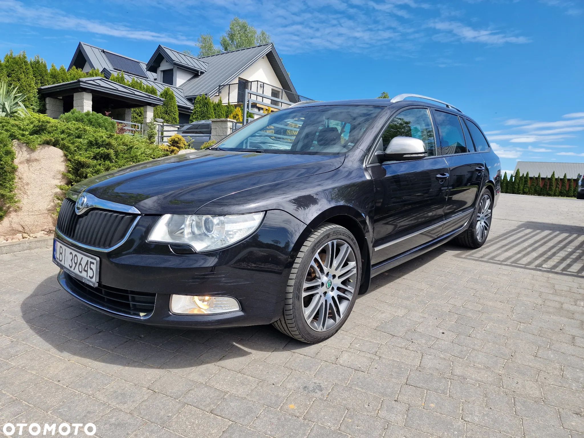 Skoda Superb - 1