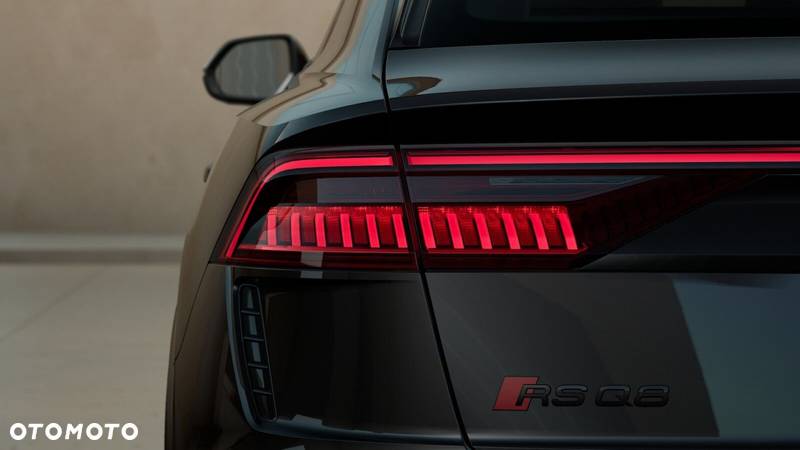 Audi RS Q8 - 6