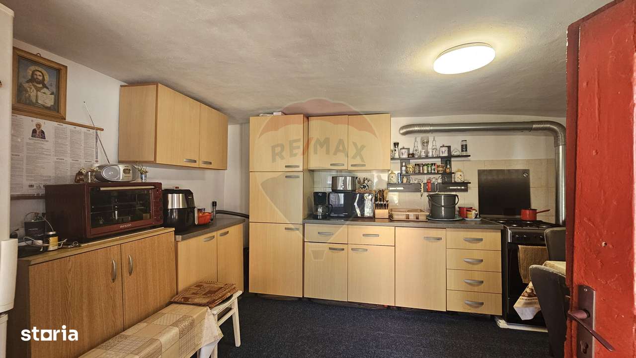 Casă autentică mocănească | Grădină 881 mp | Zonă liniștită | Săcele-19