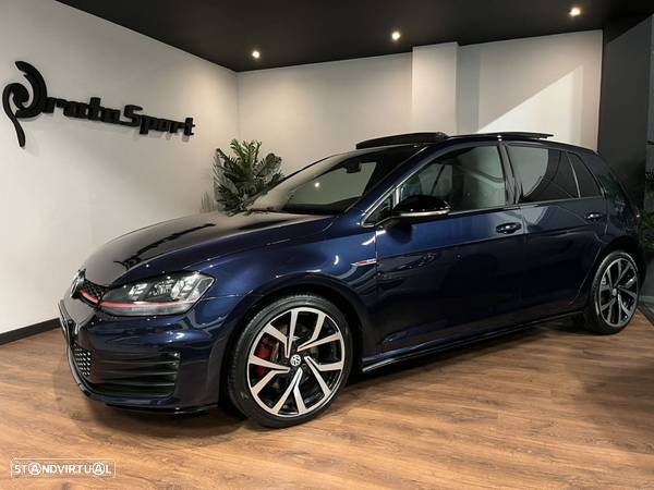 VW Golf 2.0 TSi GTi DSG - 4