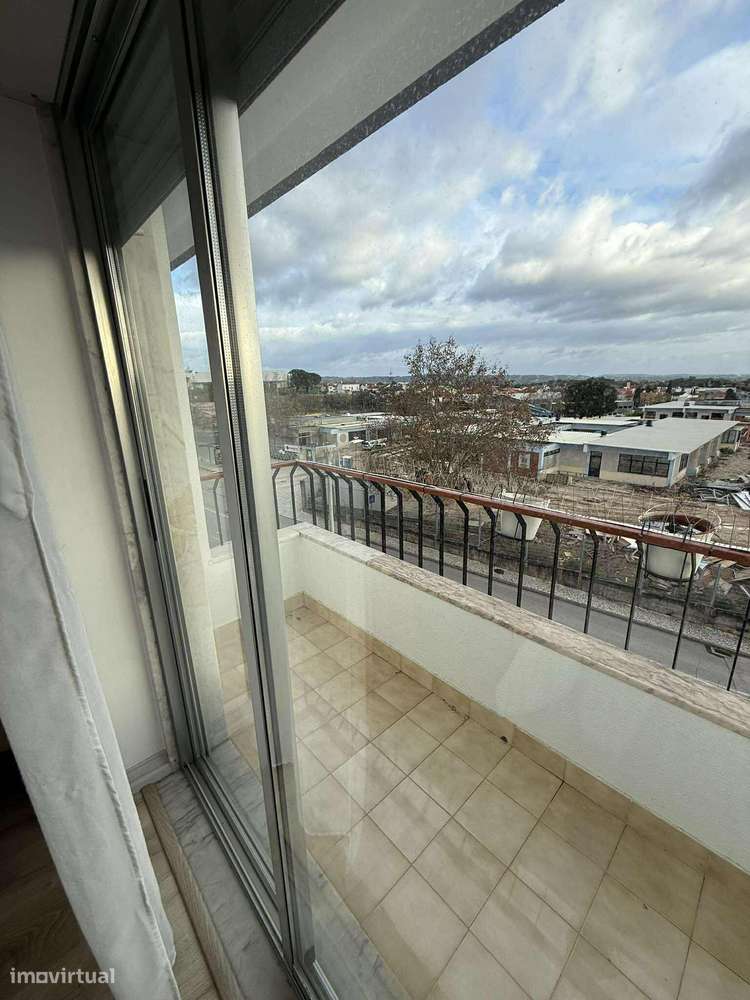 Apartamento totalmente remodelado - A 3167/25-19