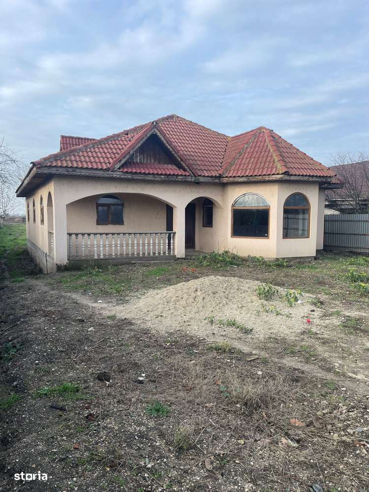 De vanzare casa Nanov - Imagine principală: 2/13