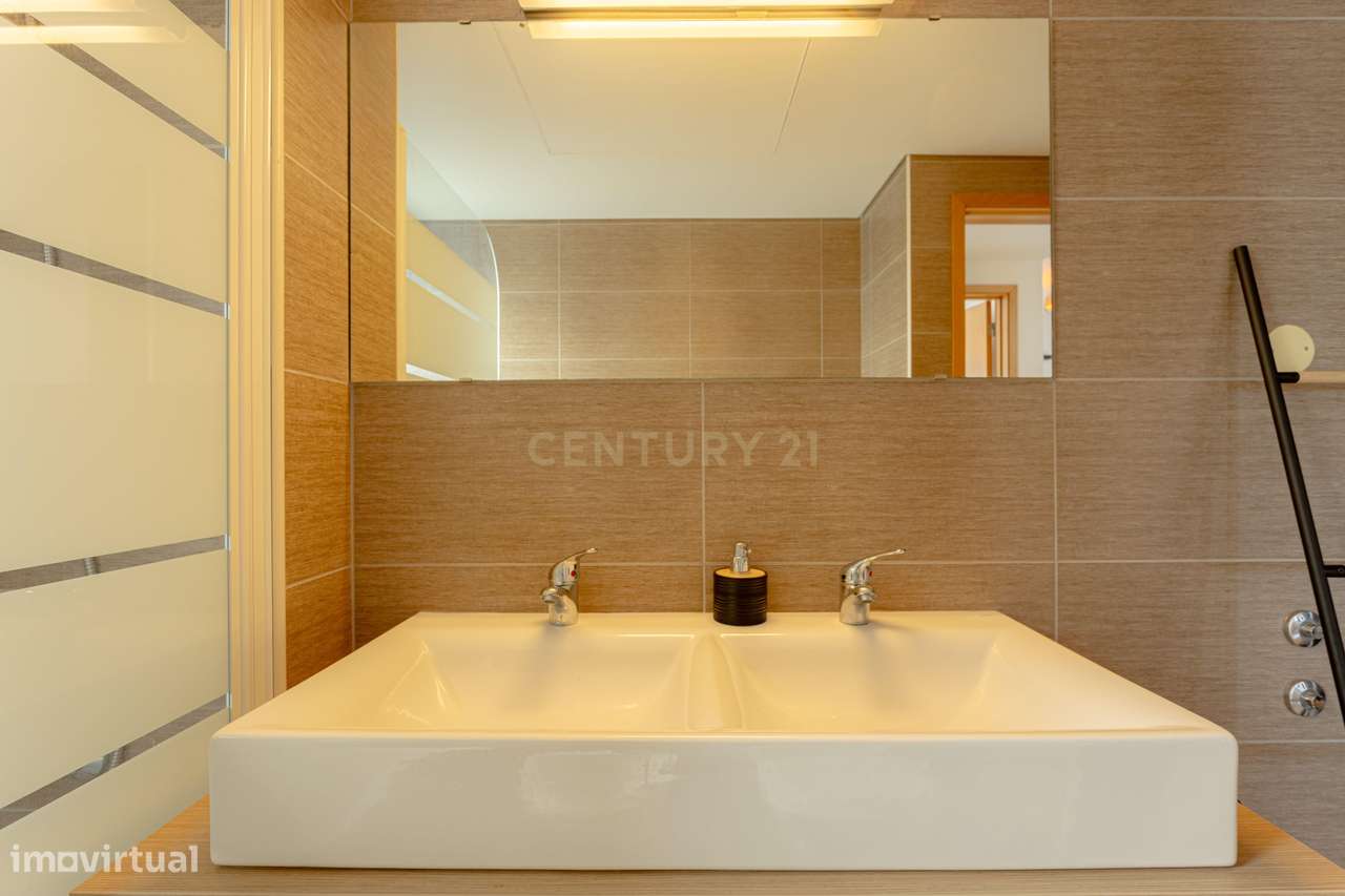 Apartamento T1+1 no Palmela Village com Piscina e 2 Lugares de Estacio-14