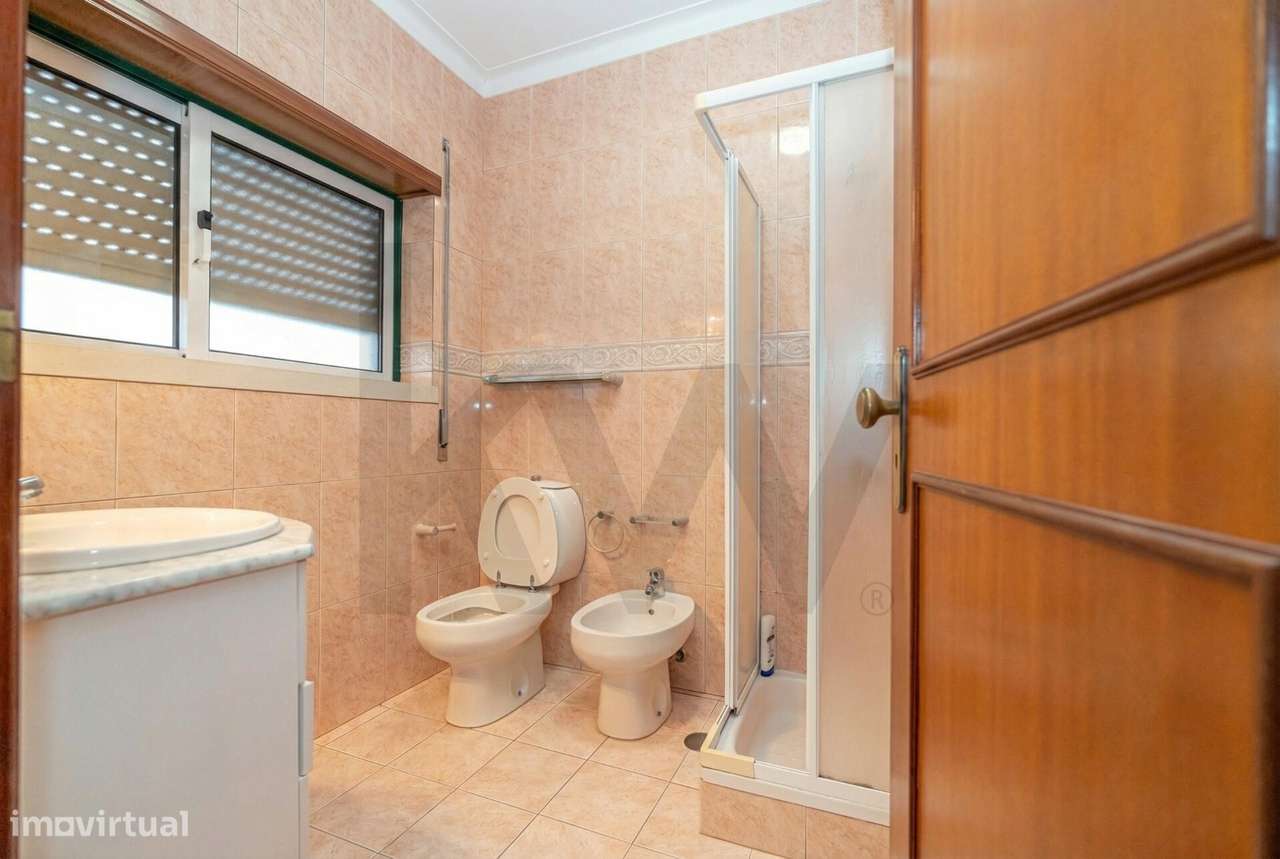 Apartamento T8 Duplex em São Martinho do Bispo, Coimbra - Grande imagem: 4/26