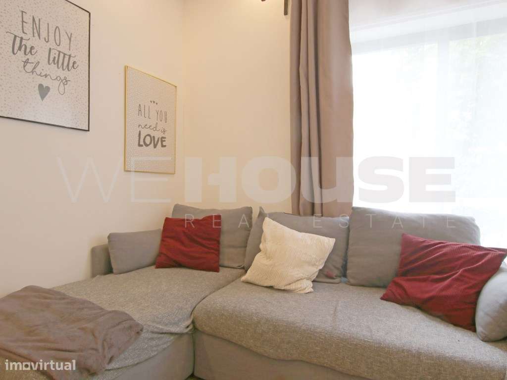 Apartamento T2 Renovado com Varanda - Excelente Localização ( Estaç...-14