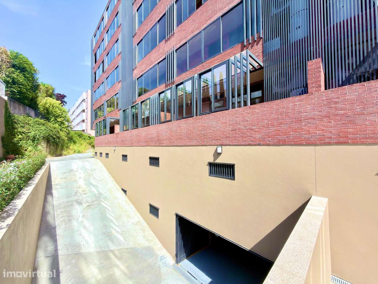 Penthouse T2 Nova com Terraço e Vista Panorâmica Desafogada-15