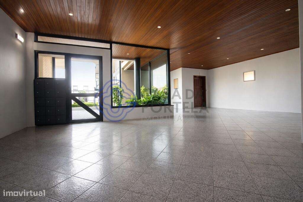 Apartamento T2 com Lugar de Garagem | Folgosa – Maia-15